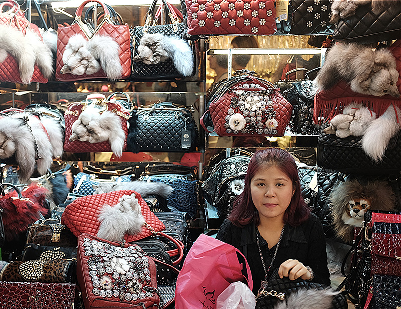 Specialty Handbag Store, Tee Mall, Guangzhou New Town, China